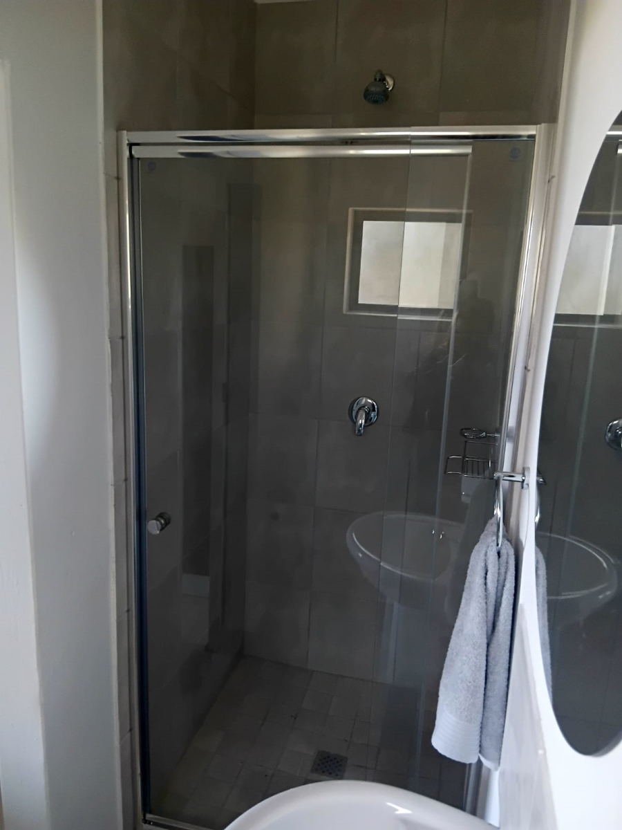 To Let 1 Bedroom Property for Rent in Dana Bay Western Cape